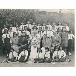 Begum Aga Khan with Girl Guides and teachers